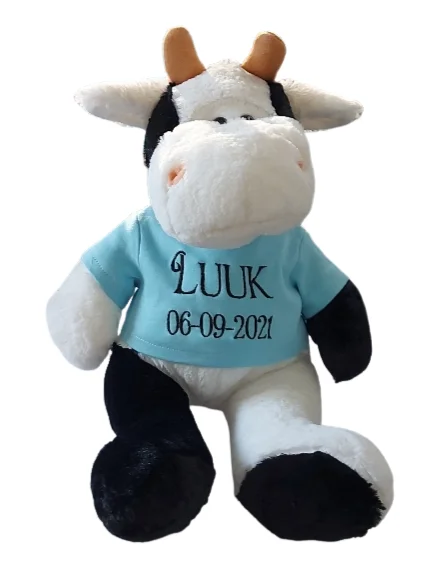 Knuffel koe met naam op T-shirt geborduurd (UITVERKOCHT)
